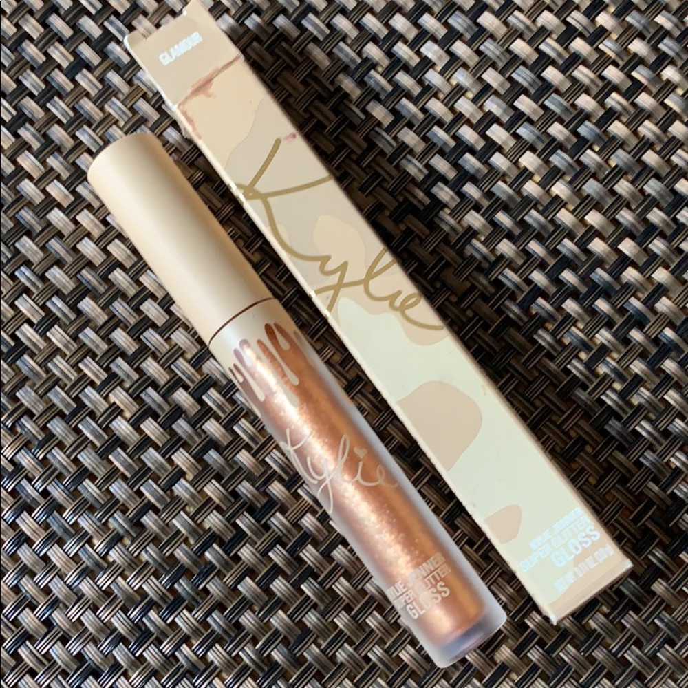 Kylie Jenner SuperGlitter Gloss in GLAMOUR!